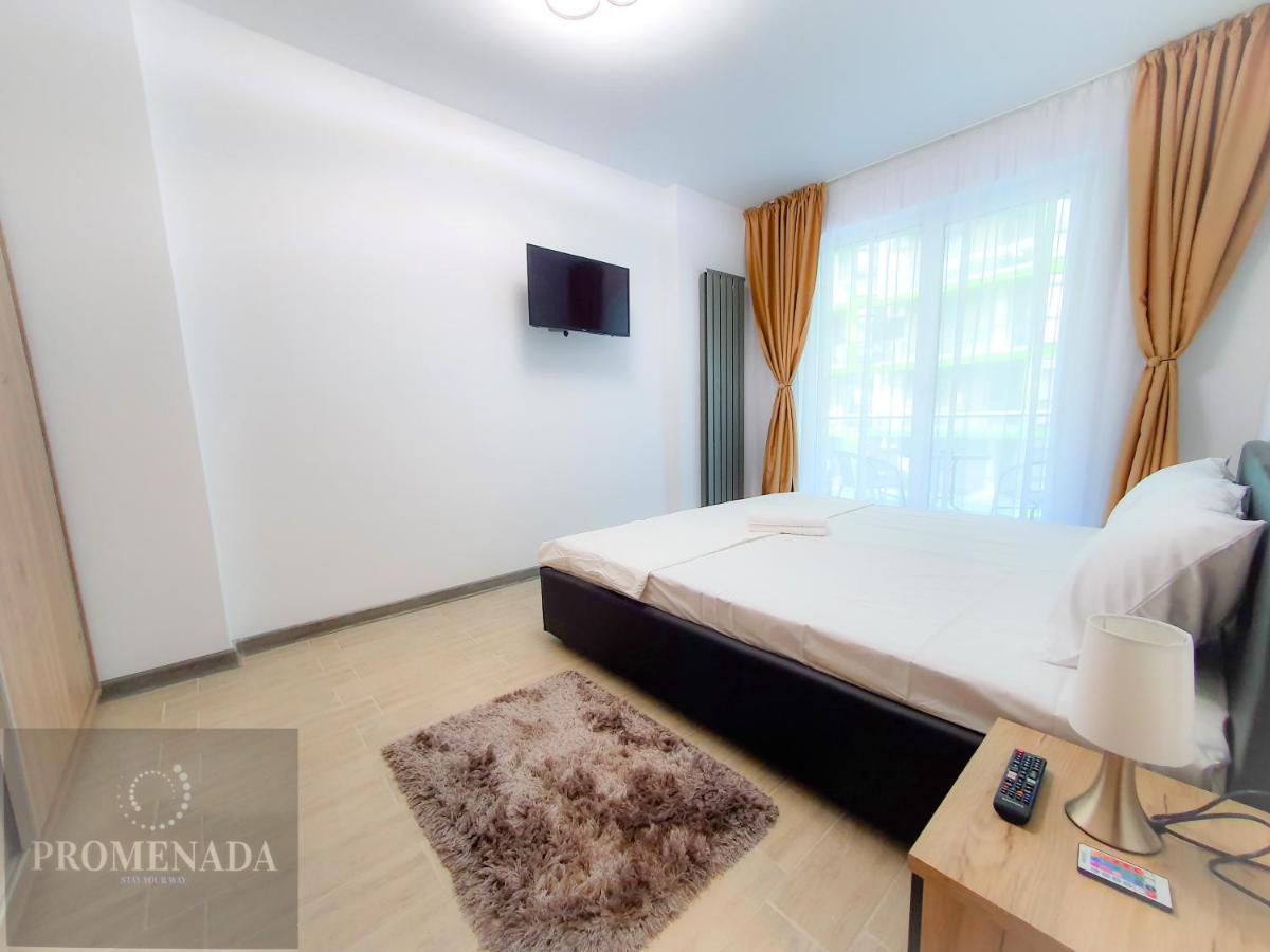 Sunfest Aparthotel Pool & Spa Mamaia Nord Navodari Exterior photo