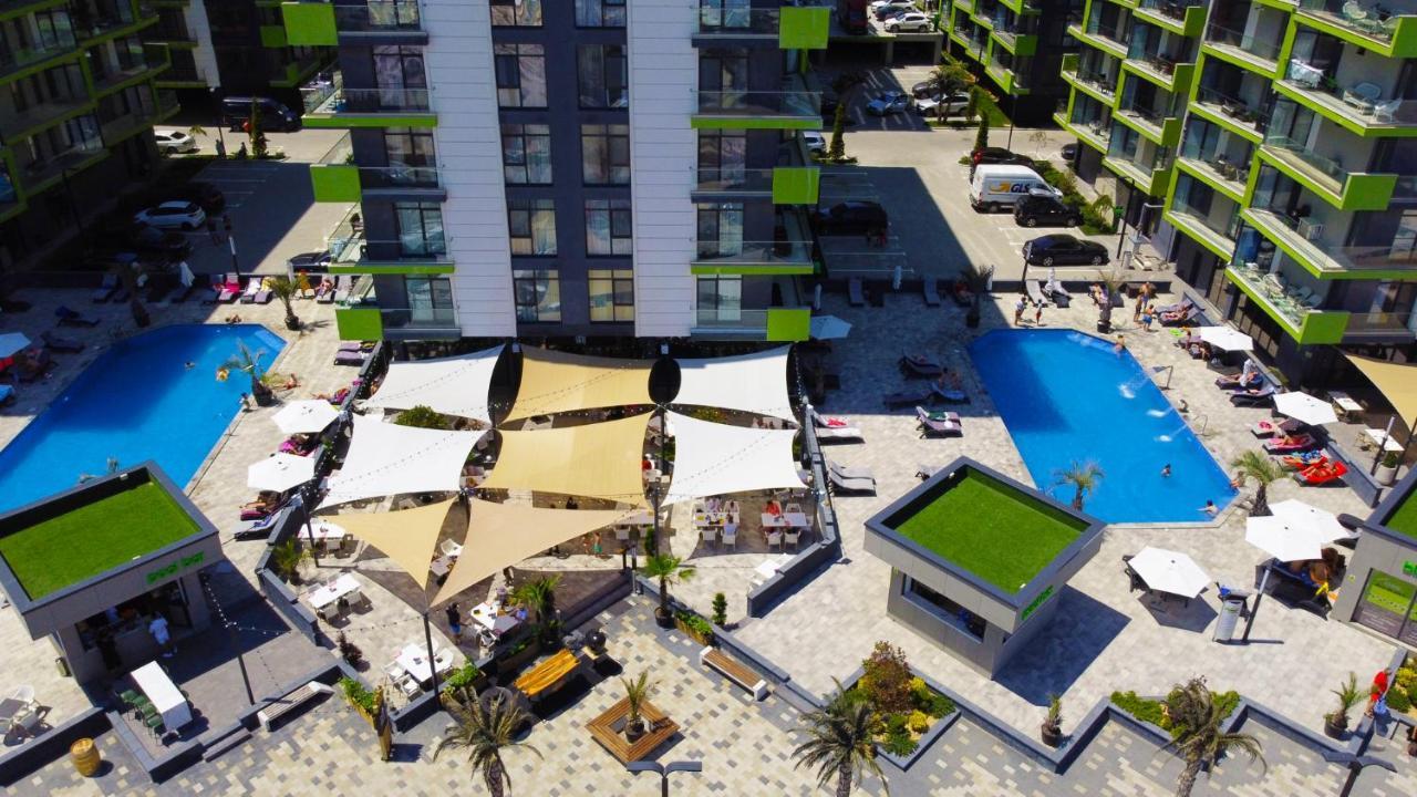 Sunfest Aparthotel Pool & Spa Mamaia Nord Navodari Exterior photo