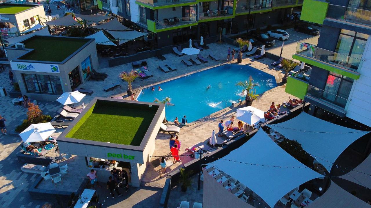 Sunfest Aparthotel Pool & Spa Mamaia Nord Navodari Exterior photo